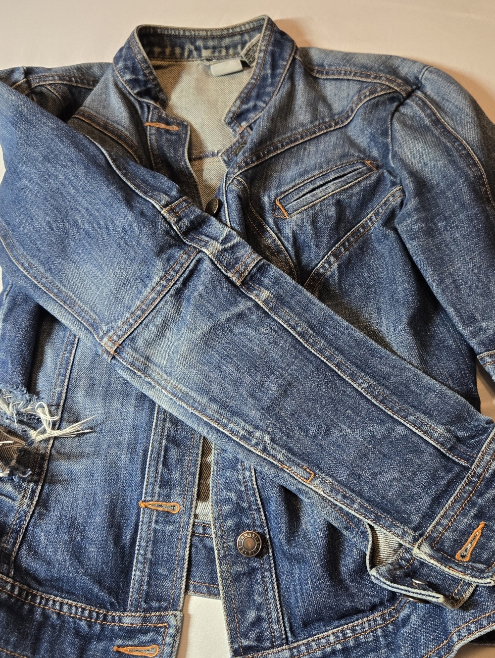 Vintage Armani Exchange Distressed Denim Jacket In A Fitted Size Medium - Picture 5 of 9